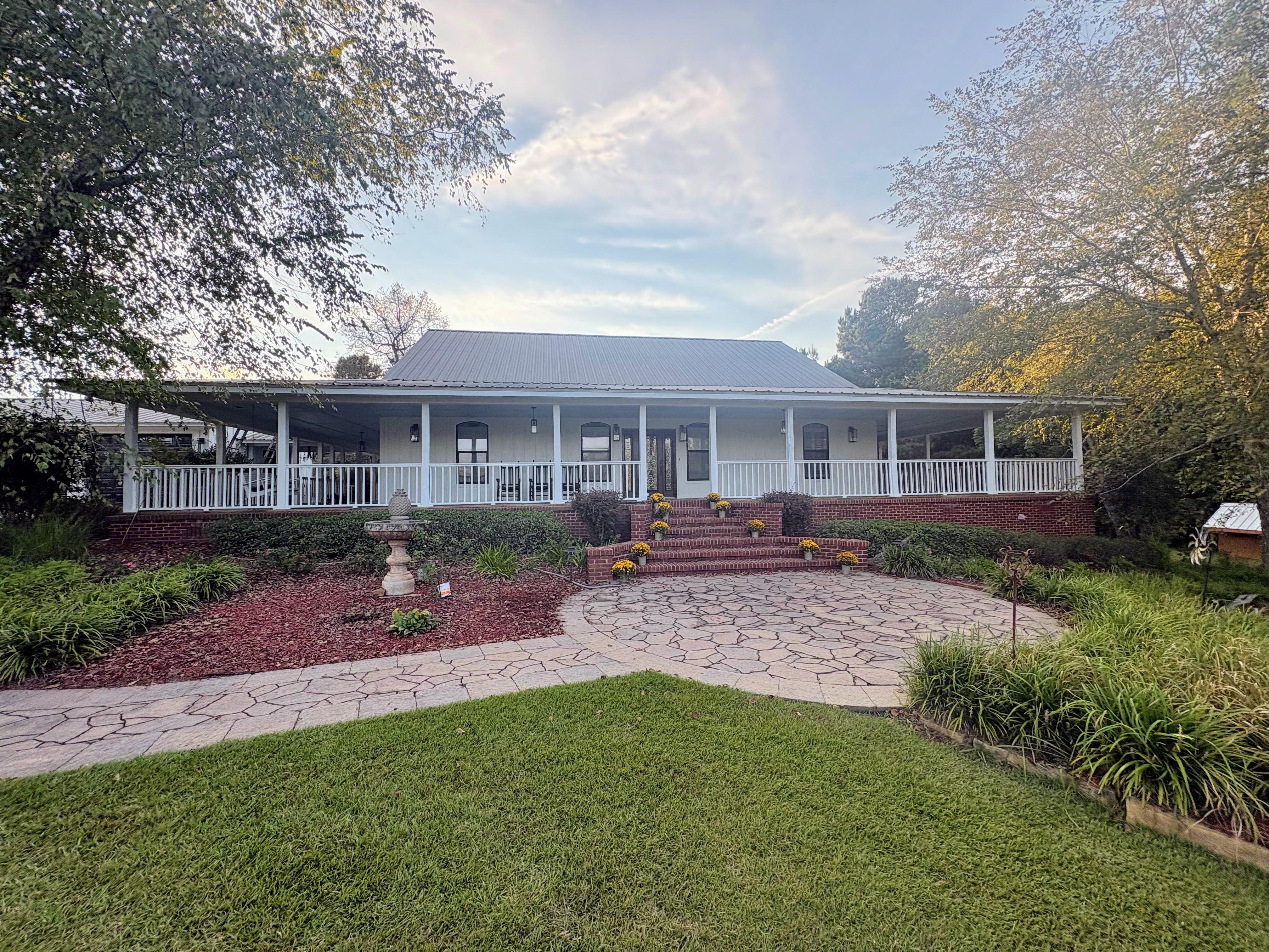 White board and batten exterior in Stapleton, AL